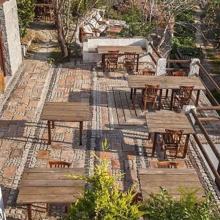 Zeytinbagi Guest house *